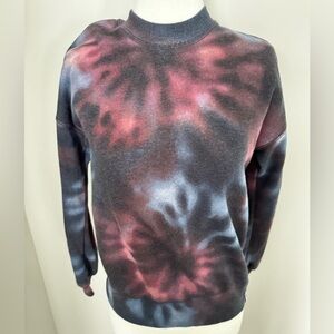 𝑨𝒃𝒆𝒓𝒄𝒓𝒐𝒎𝒃𝒊𝒆 Tie-Dye Crewneck Sweater